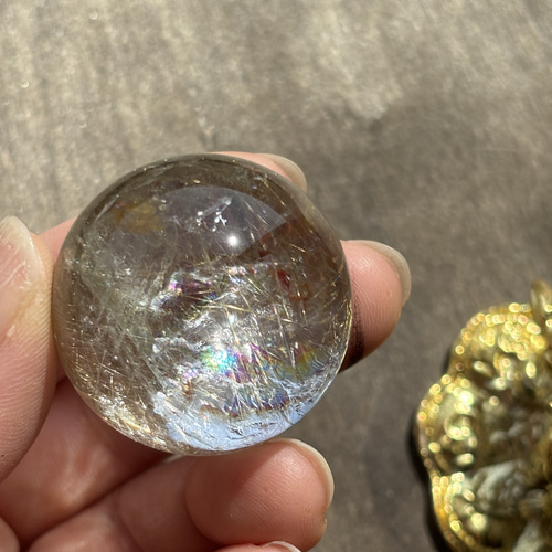 さり気なくカッコいいと思います。☆プラチナルチルクォーツ☆11ミリ プラチナルチルクォーツ Φ13.7mm 粒(通し穴あり) (型番bs1302)