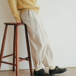 きれいに穿けるフロントタックパンツ　リネン100％　裾絞りハイウェストパンツ　200805-1 2枚目の画像