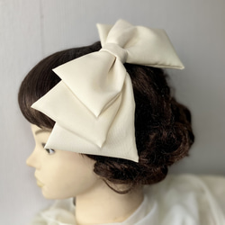 アイボリー リボン髪飾り オフ白 リボンヘアアクセサリー 白無垢