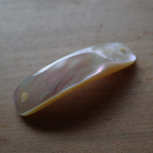 沖繩產夜光貝2 孔零件vol:3 手鍊happymarin 的作品17425821｜Creema