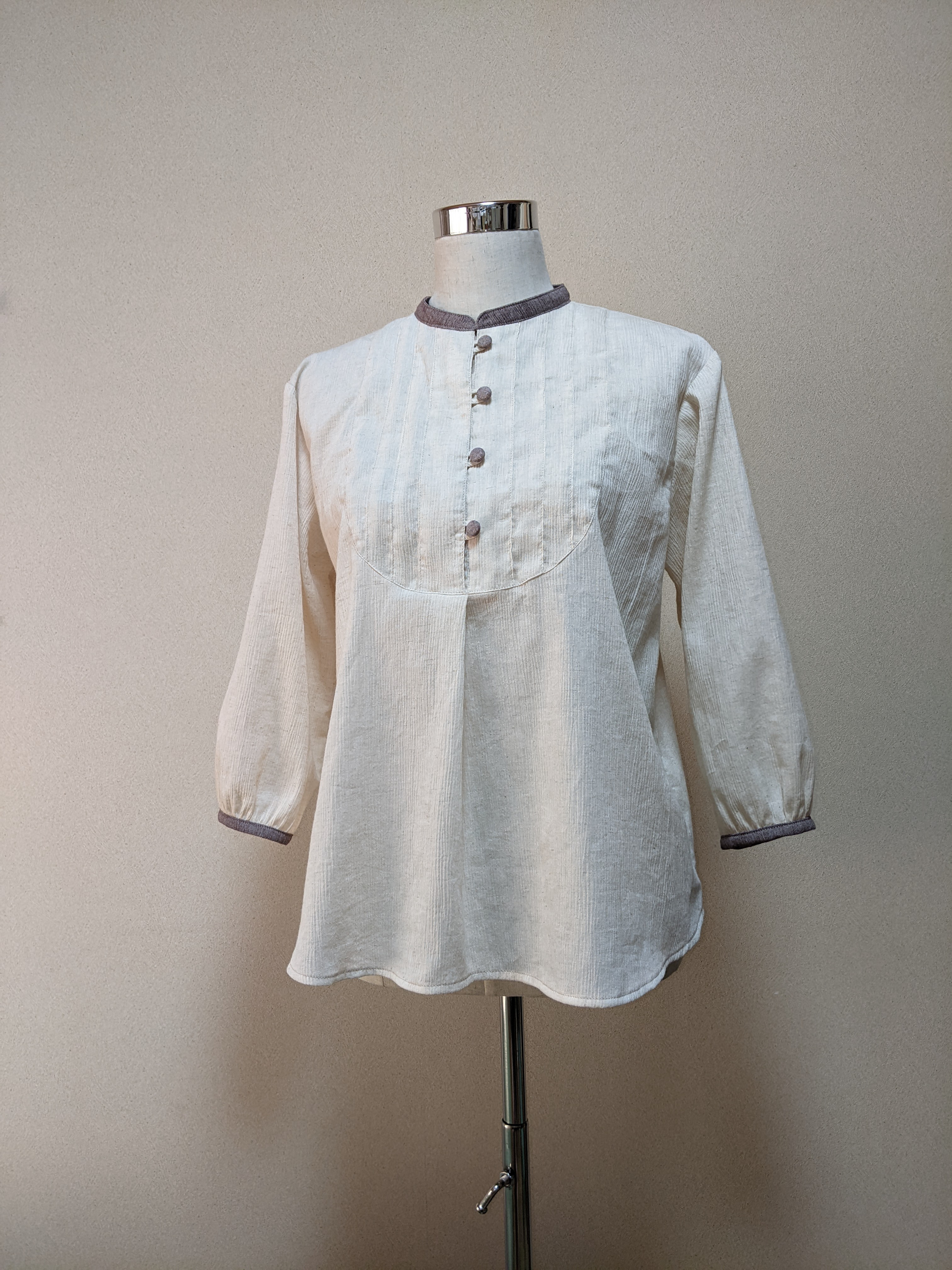 【高島ちぢみ】タックブラウス