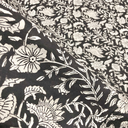 【50cm單位】黑灰白花B印度手工塊印花布料棉質 第5張的照片