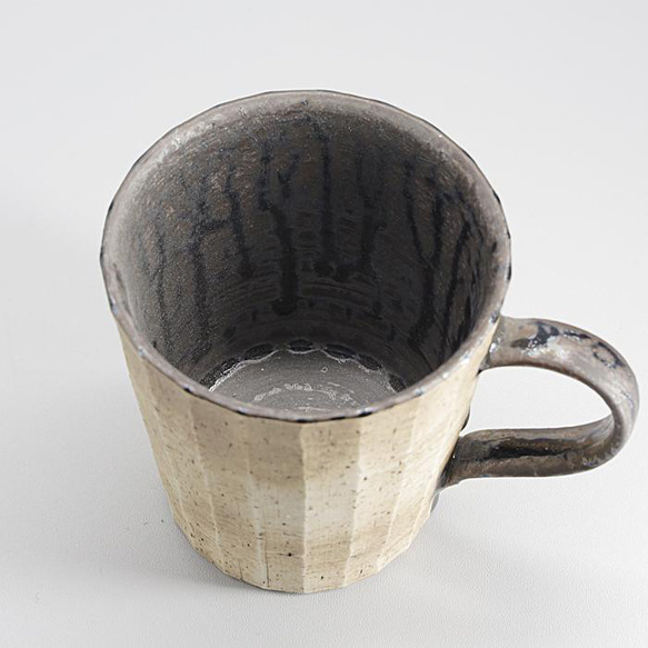 砥部焼 おしゃれ 「錆墨（さびもく）口反りマグ」 マグカップ コップ 陶器 手作り 窯元 陶房kibi kibi-101 3枚目の画像