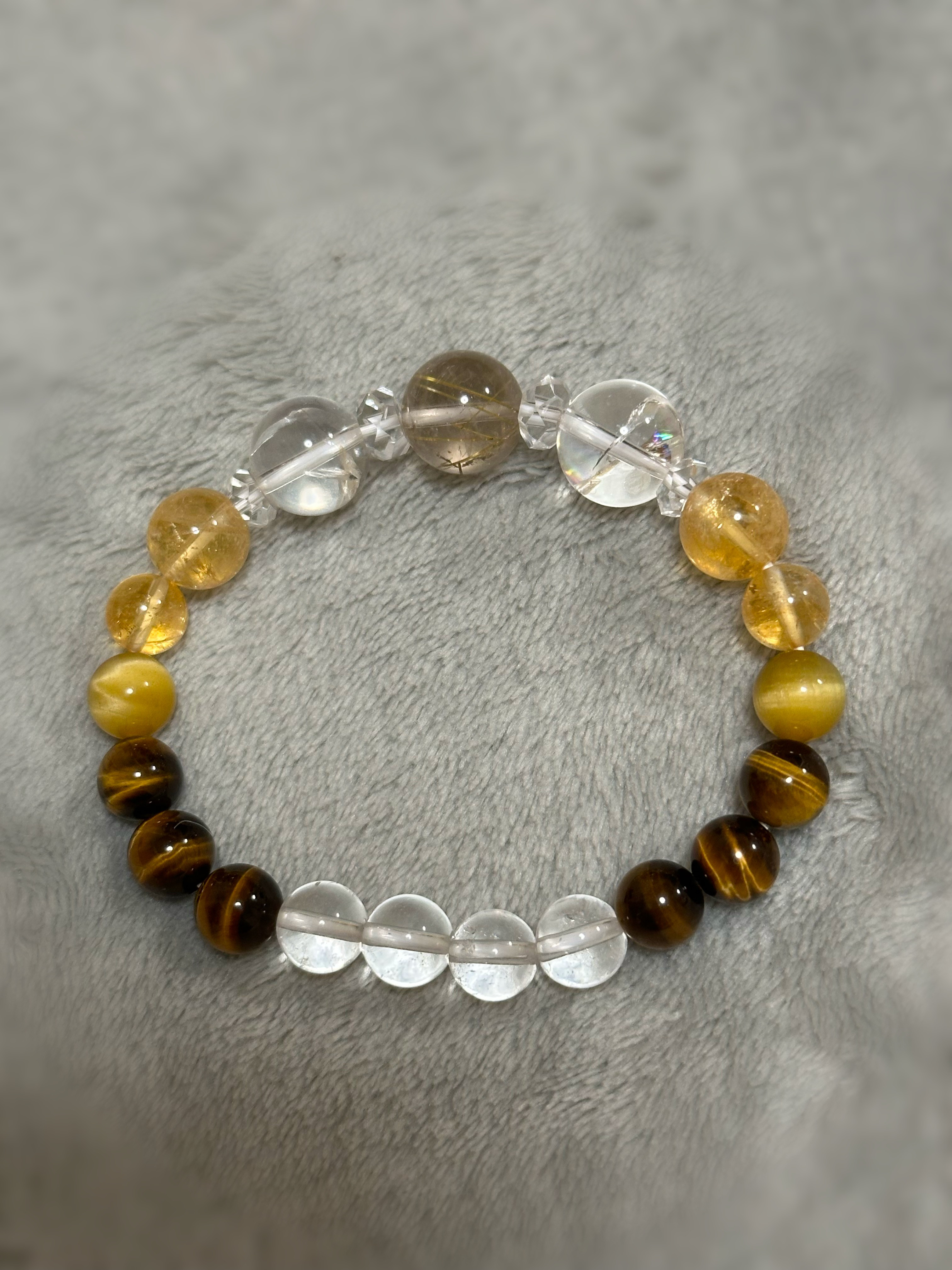 豊かさを引き寄せるお守り