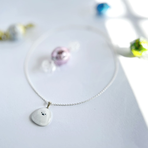 シマエナガ ？ 風な ？ ペンダント・モグ ネックレス・ペンダント Mﾑ