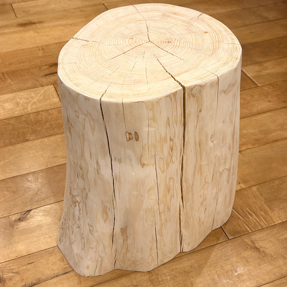 Hinoki  Wood  Stool  No.614 1枚目の画像