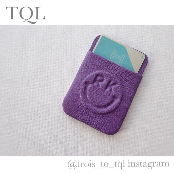 イニシャルスマイルポケットカードケース【TQL】 1枚目の画像