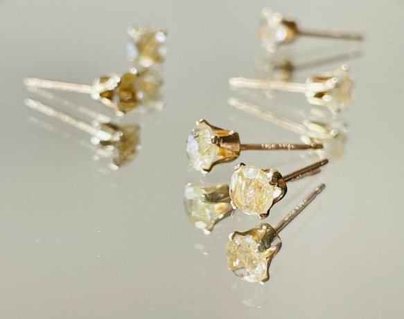 k14gf 〜ハニーゴールド〜 ゴールデンルチルクォーツのスタッドピアス 7枚目の画像