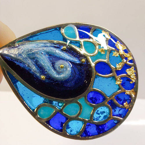 深海のペンダントトップ リバーシブル レジンアクセサリー ペンダント