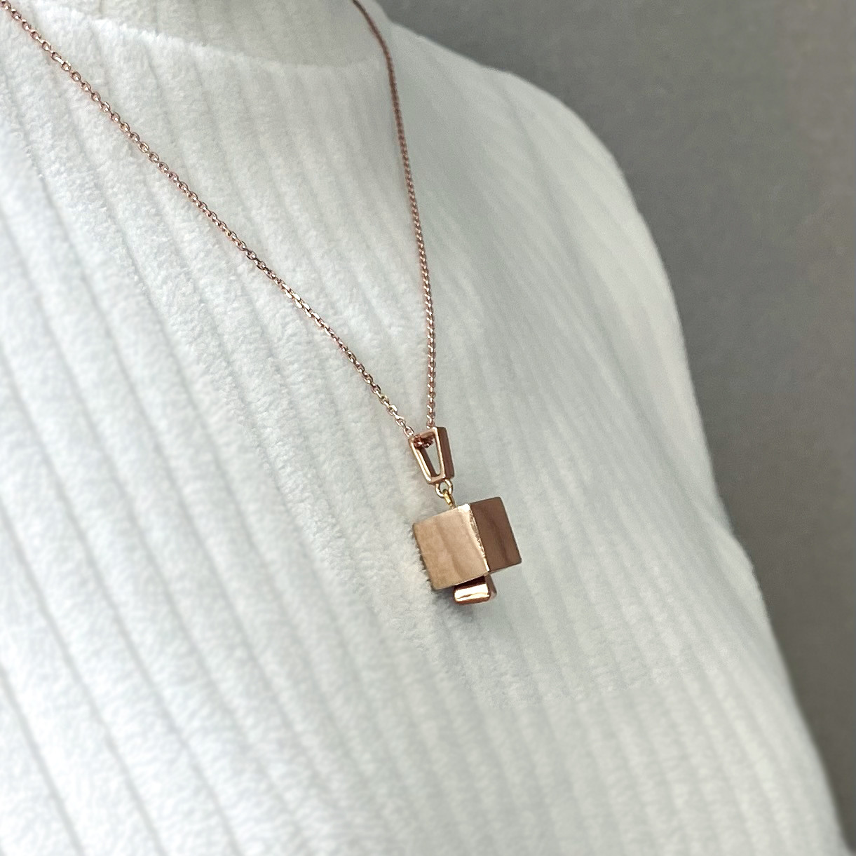 【きらめく 音 の ペンダント】Melty メルティ【癒し を身に着ける】