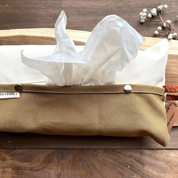 帆布のボックスティッシュケース⭐︎引っ掛け紐は本革 6枚目の画像