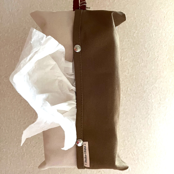 帆布のボックスティッシュケース⭐︎引っ掛け紐は本革 3枚目の画像