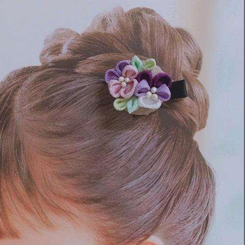 ☆つまみ細工のビオラ スミレヘアクリップ☆ ベビー 女の子 選べる 