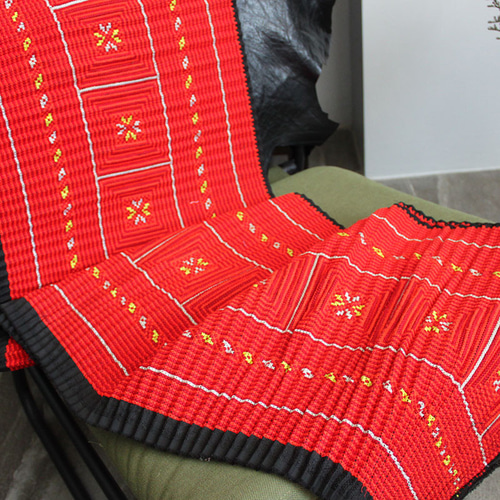 モン族伝統織物 生地 刺繍 アップリケ テーブルクロス ハンドメイド