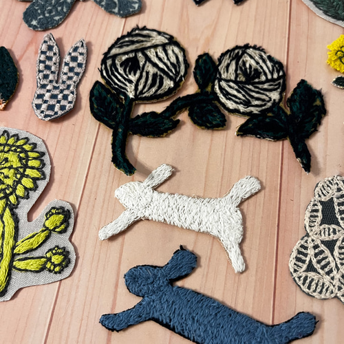 ミナペルホネン 生地アップリケ　ハンドメイド ミナペルホネン ワッペンモチーフ アップリケ 13枚セット