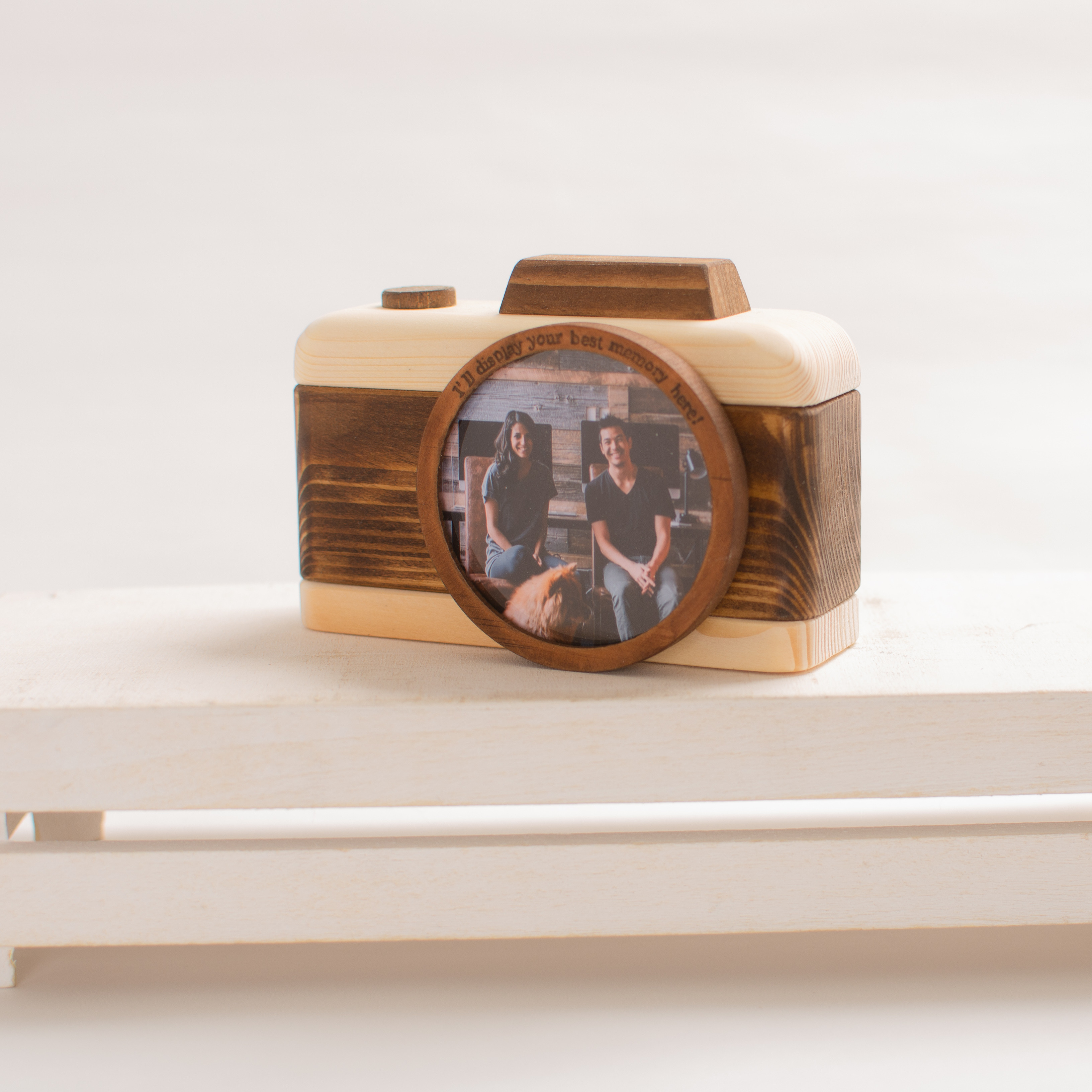 冬限定2025 カメラ好きのための木で作ったカメラ型フォトフレーム