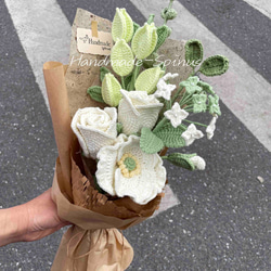 手工·鉤織·玫瑰花束·花·仿真花·花系列·情人節禮物·結婚禮物·禮物·礼品·棉線·創意·居家·復古風·婚禮·裝飾·饰品 第1張的照片