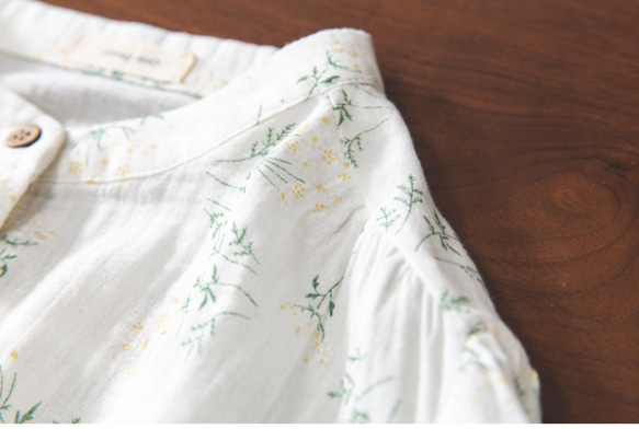 夏シャツ シャツブラウス 夏 半袖 花柄 着回し 気質 上品 柔らかい 総柄 プリント 涼しい ゆったり 春夏 Tシャツ 15枚目の画像