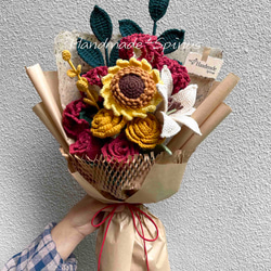 ハンドメイド · かぎ針編み · バラの花束 · 花 · シミュレーションフラワー · フラワーシリーズ · バレンタインデーギ 3枚目の画像