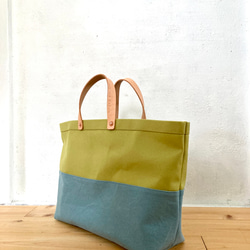 【受注製作】黄緑色と空色の手提げ鞄　大 3枚目の画像