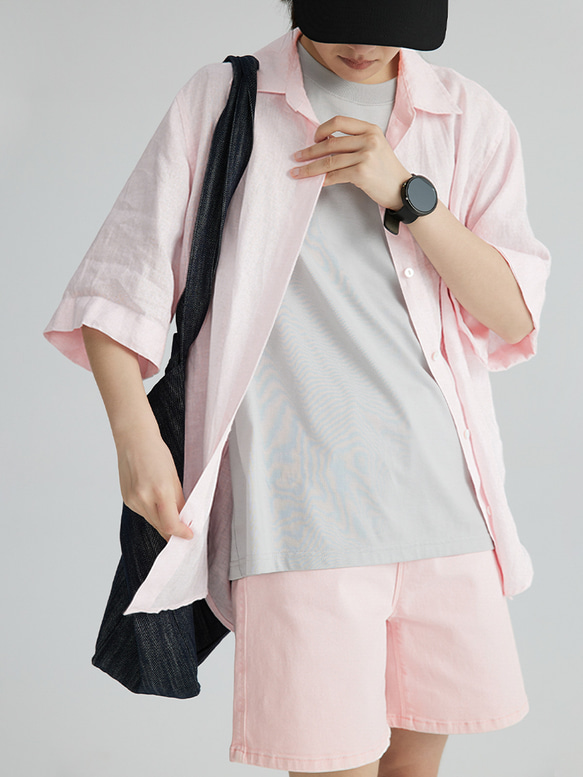 シンプルな甘カジスタイルを楽しむ 5分袖リネンシャツ ピンク 2枚目の画像