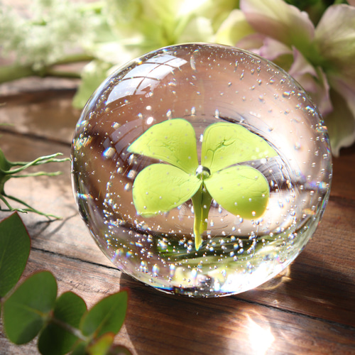 手元供養『こはる -水中花（四つ葉のクローバー）-』ガラス位牌