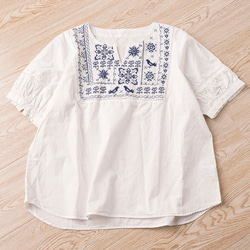 刺繍 tシャツ 手作り クルーネック ベーシック オーバーサイズ 体型カバー  30代 40代 50代 60代 70代 6枚目の画像