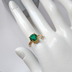 ༶一粒༶  ヴィンテージエメラルドグリーンの指輪 5枚目の画像