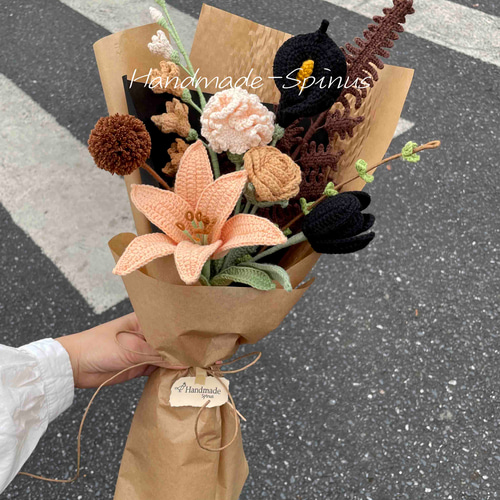【数々のアワードを受賞】 かぎ針編み · ハンドメイド · 花 · バラの花束 フラワー・リース