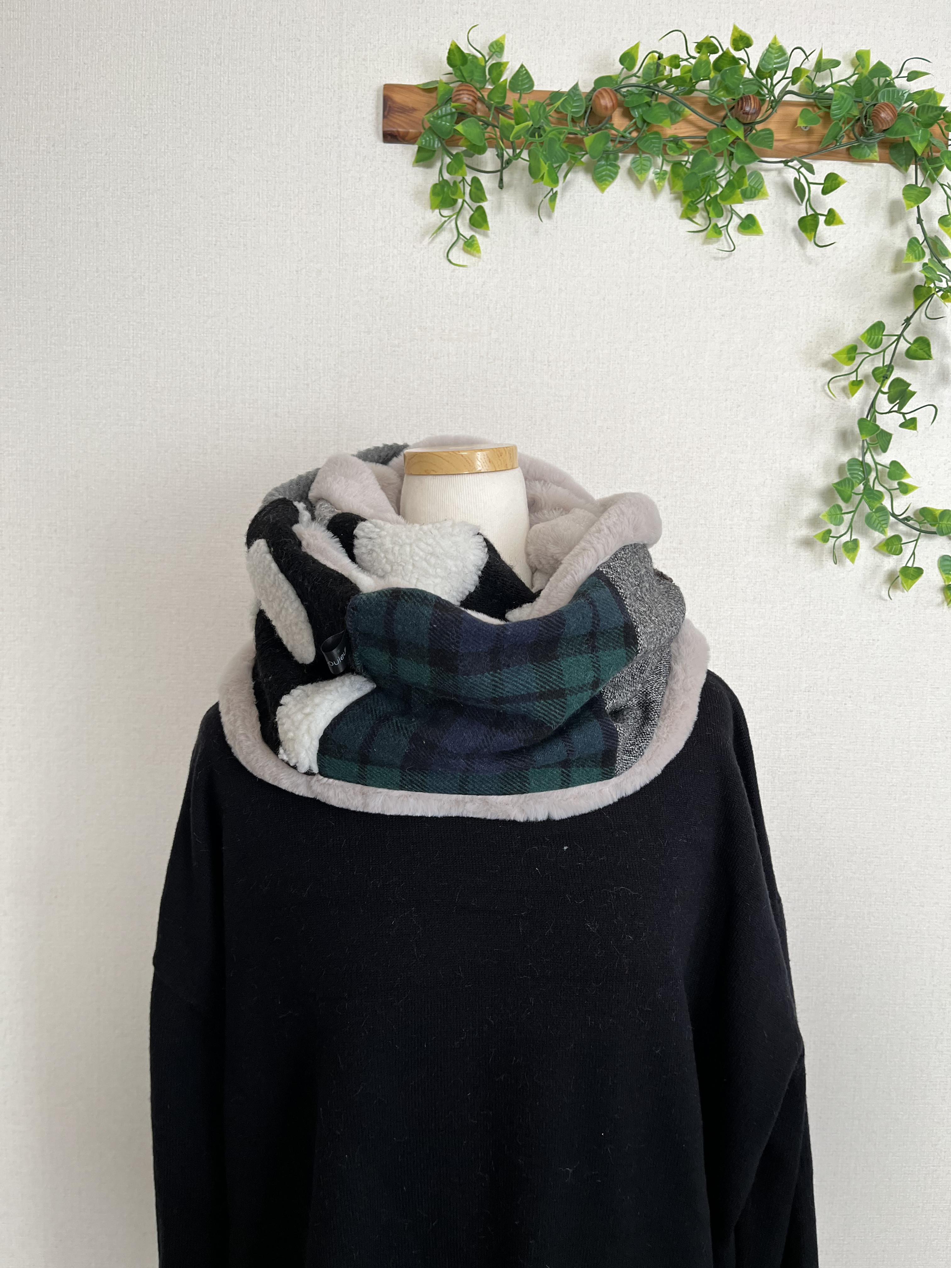 BW＆リネンワッフル＆ツイードニット＆ブークレーニットパッチロングスヌードマフラー1