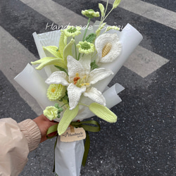 手工·鉤織·玫瑰花束·花·仿真花·花系列·情人節禮物·結婚禮物·禮物·礼品·棉線·創意·居家·復古風·婚禮·裝飾·饰品 第1張的照片