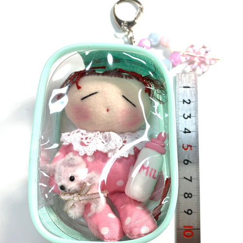 ❤️在庫処分SALE❤️☆クタクタ赤ちゃんぬいぐるみケース入り