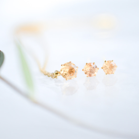 【天然石インペリアルトパーズのシンプルな一粒ネックレス】黄色/5mm/サージカルステンレス 7枚目の画像