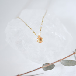 【天然石インペリアルトパーズのシンプルな一粒ネックレス】黄色/5mm/サージカルステンレス 5枚目の画像