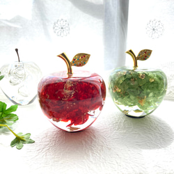 春色新作2024 ガラスのりんごハーバリウムオイル アジサイゴールドカスミ草ホイルフレーク レッドアップル インテリア 15枚目の画像