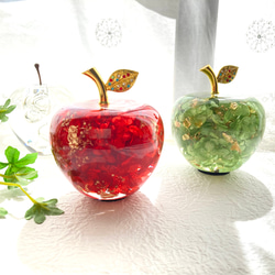 春色新作2024 ガラスのりんごハーバリウムオイル アジサイゴールドカスミ草ホイルフレーク レッドアップル インテリア 12枚目の画像