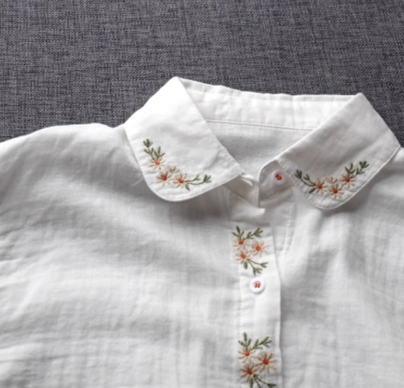 ホワイト.刺繍綿のシャツ　ブラウス 　白い長袖シャツ　 1枚目の画像