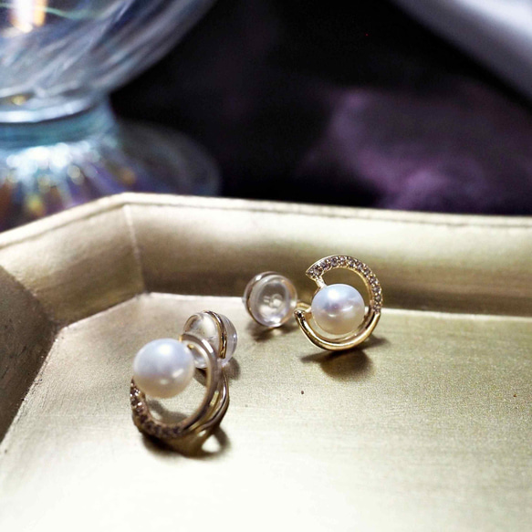 淡水パールイヤリング 人気 痛くない ノンホール ゴールド 白 真珠 クリスタル シリコン ジルコニア イヤリング 7枚目の画像