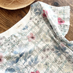 ♡預購商品：5月出貨♡ ●Liberty：艾爾瑪花園荷葉邊法式袖襯衫 第7張的照片