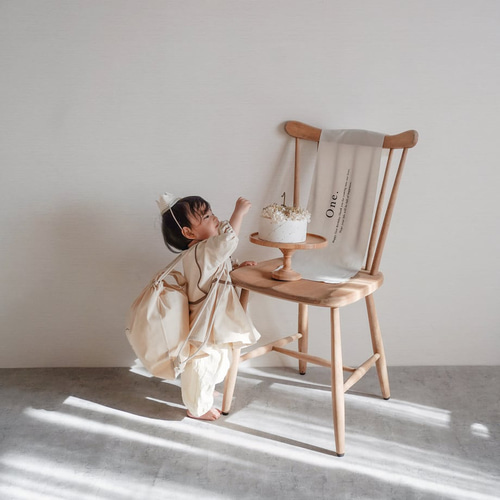 オフェンス　誕生日　ミニタペストリー Birthday Tapestry / One. | 1歳 | バースデータペストリー | 誕生日