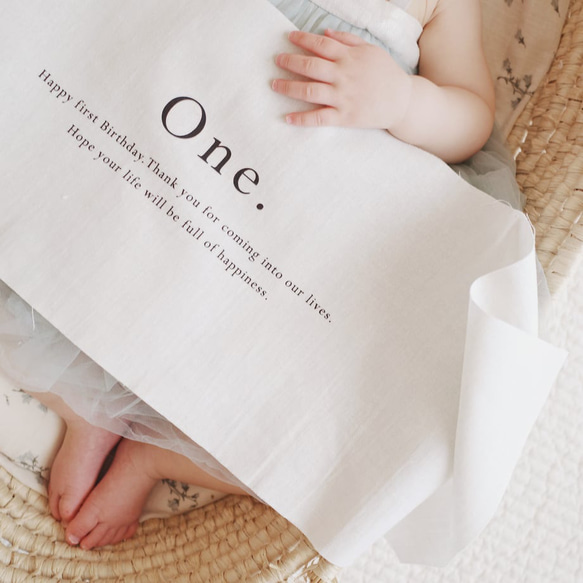 オフェンス　誕生日　ミニタペストリー メール便送料無料 HW刺繍ミニタペストリー 220×15×280mm 木製バー