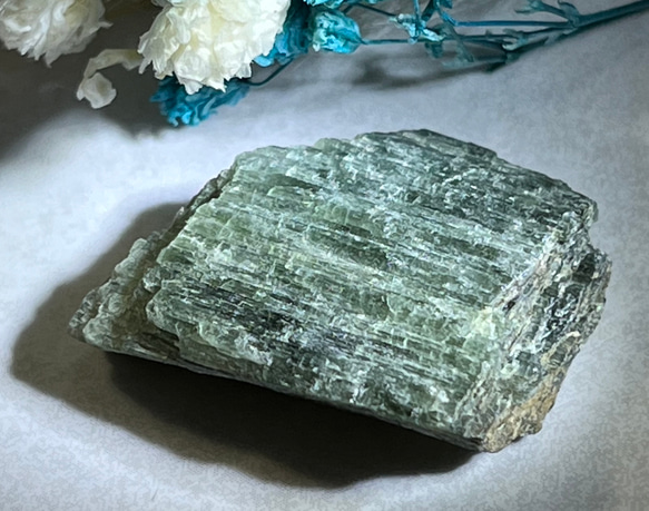 アクチノライト　アンフィボール　緑閃石　原石　ラフストーン 4枚目の画像