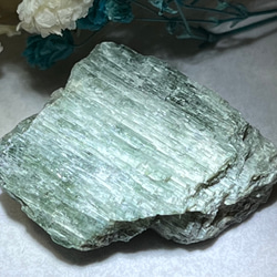 アクチノライト　アンフィボール　緑閃石　原石　ラフストーン 3枚目の画像
