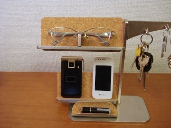 誕生日プレゼントに　腕時計スタンド　アクセサリースタンド　キー・メガネ・携帯電話スタンド 小物トレイ付き 3枚目の画像