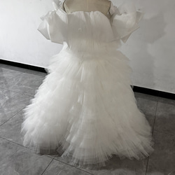 高品質！ もこもこウエディングドレス  ソフトチュール 柔らかく重ねたチュールスカート 結婚式/披露宴 1枚目の画像
