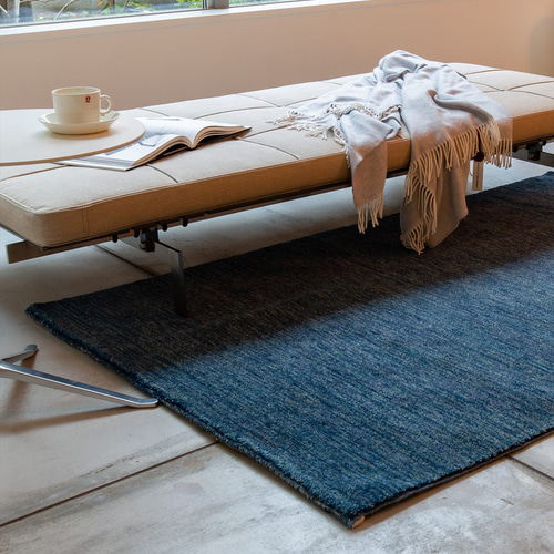 オールシーズンラグ 天然手織りラグ リビングサイズ 247x194cm ブルー