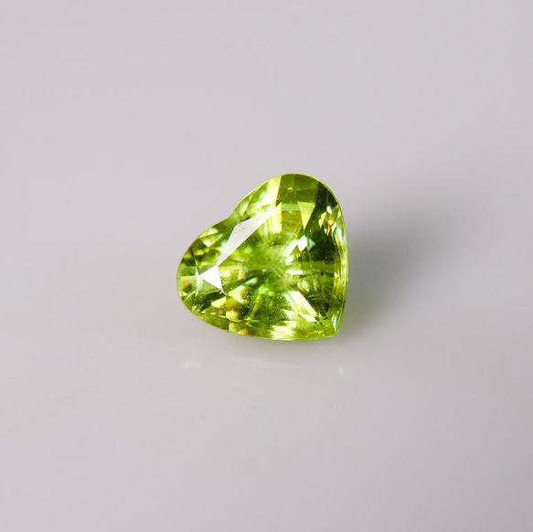 天然スフェーン1.82ct 1枚目の画像