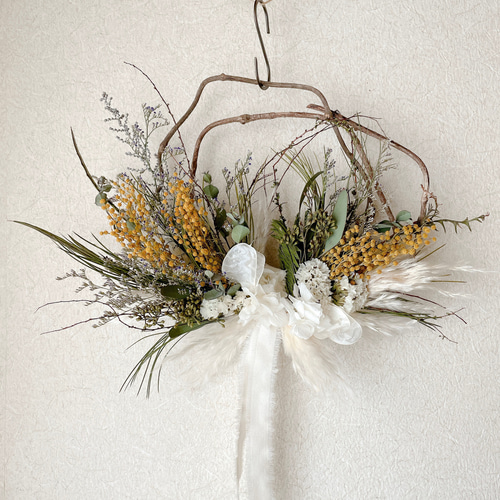 ミモザと紫陽花の縦長スワッグ☆ドライフラワースワッグ ミモザと紫陽花の縦長スワッグ☆ドライフラワースワッグ ドライ