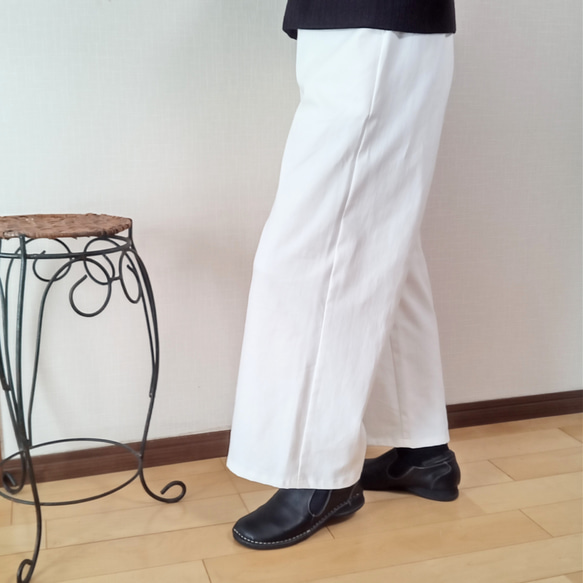 丈変更可☆ 岡山デニム　ワイドストレートパンツ　オフホワイト　日本製　ストレッチデニム　ウエスト総ゴム　両脇ポケット 5枚目の画像