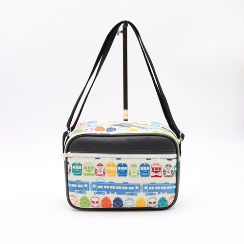 限定1点在庫あり 防水ラミネート素材のショルダーバッグ 乗り物
